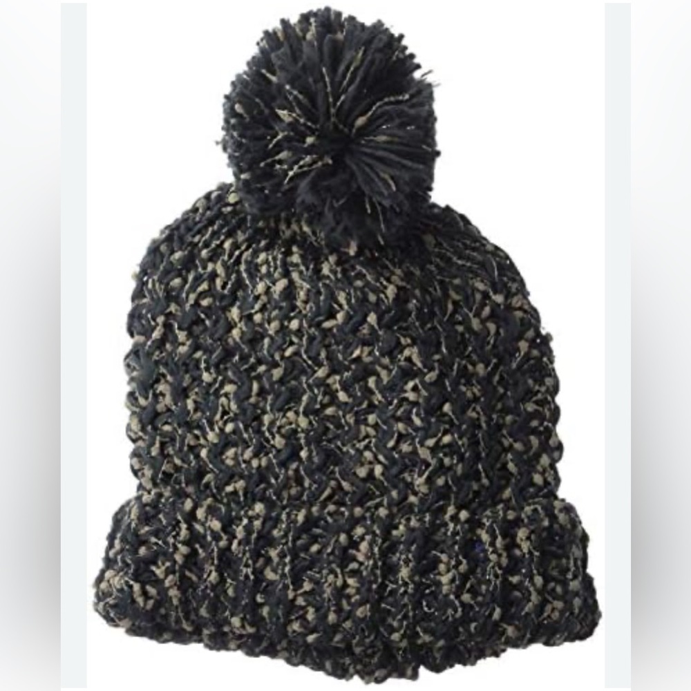 NWT Vince Camuto lurex popcorn beanie - one size - black and beige Pom Pom cozy
